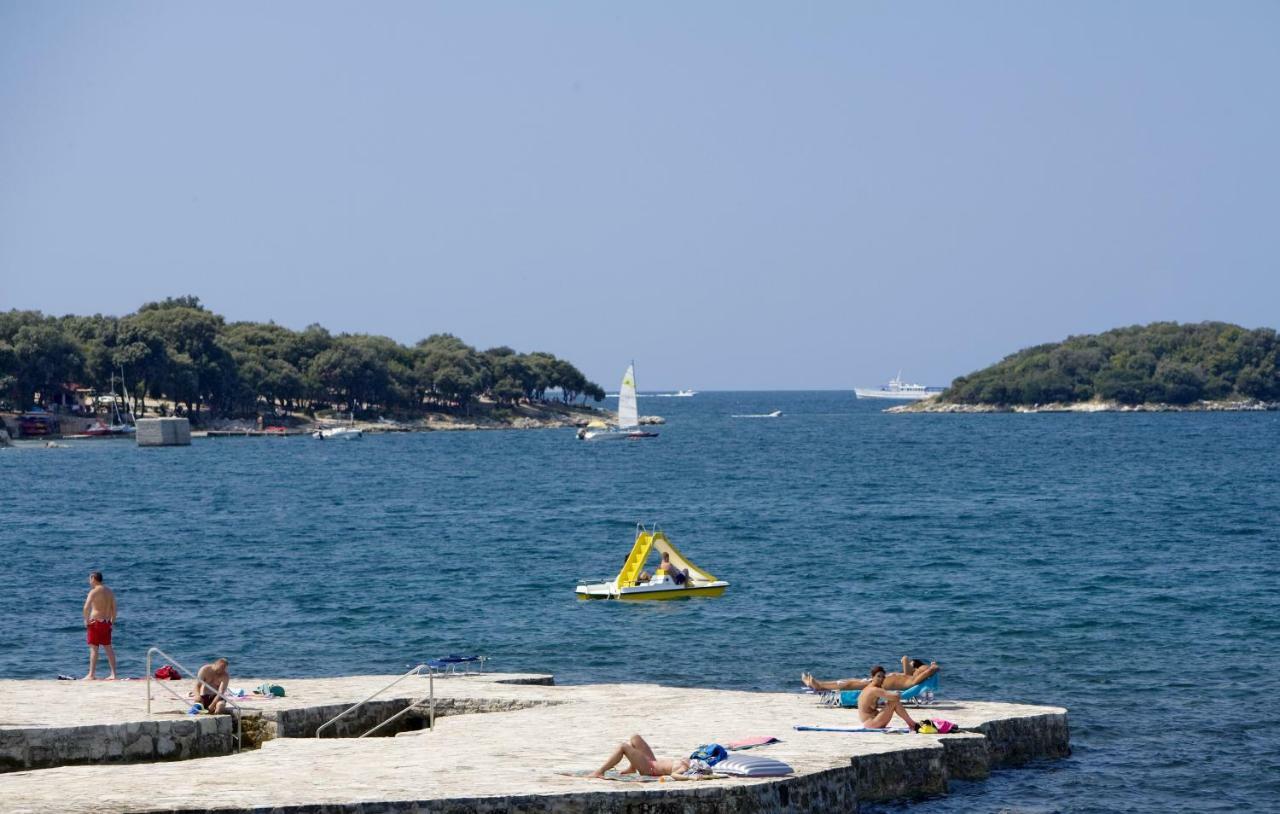 Victoria Mobilehome In Orsera Camping Resort Εξωτερικό φωτογραφία