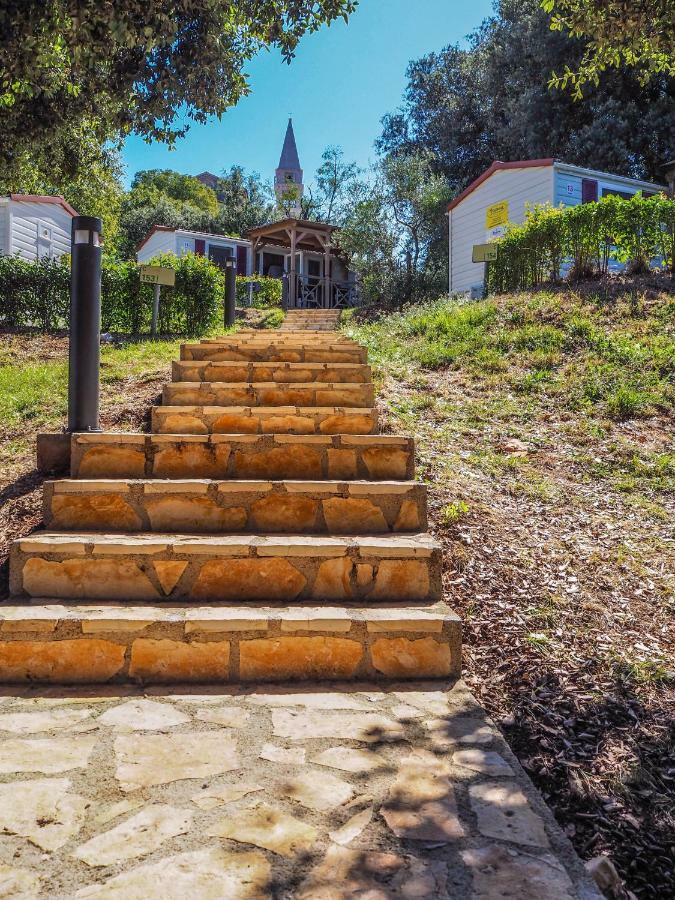 Victoria Mobilehome In Orsera Camping Resort Εξωτερικό φωτογραφία