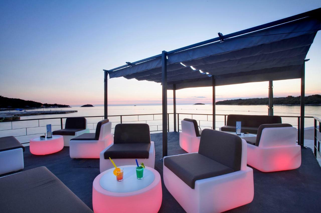 Victoria Mobilehome In Orsera Camping Resort Εξωτερικό φωτογραφία