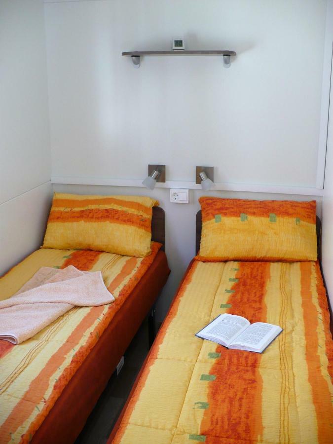 Victoria Mobilehome In Orsera Camping Resort Εξωτερικό φωτογραφία